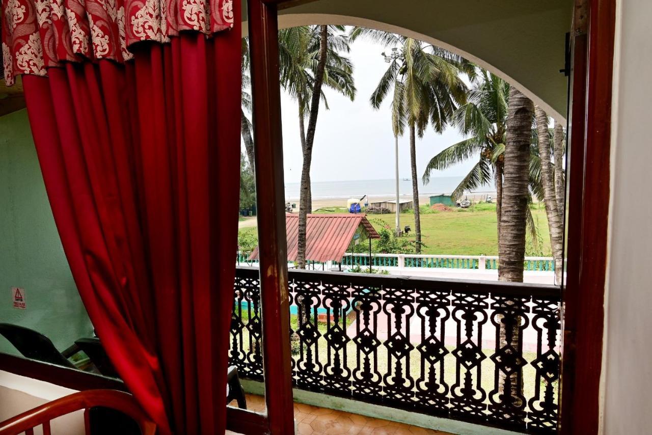 Swim Sea Beach Resort Panaji Exterior foto